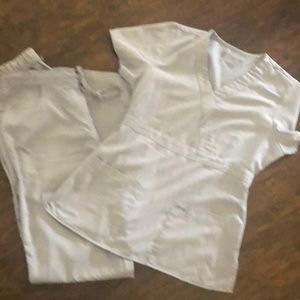 Grey’s Anatomy Scrub set light grey